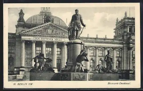 AK Berlin, Bismarck-Denkmal vor dem Reichstag