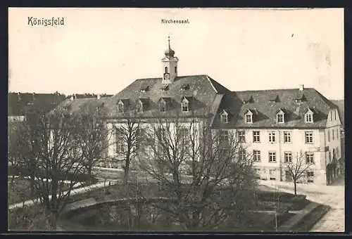 AK Königsfeld / Baden, Kirchensaal mit Strassenpartie