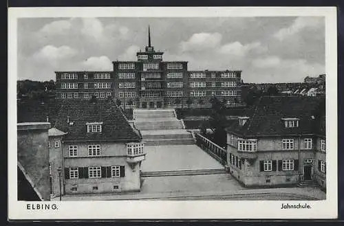 AK Elbing, Jahnschule mit Treppenaufgang aus der Vogelschau