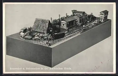 AK Modell eines Bauernhofs mit Bahnhof in der Märkischen Heide