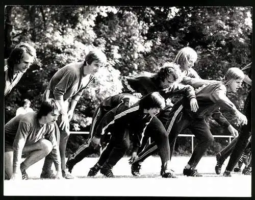 Fotografie Fussball-Bundesliga, 1.FC Köln Training mit Overath, Kapellmann, Löhr, Hähnchen, Simmet, Gebauer & Hein 1973