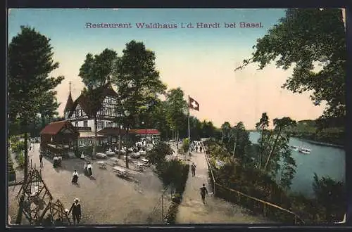 AK Basel, Restaurant Waldhaus in der Hardt, Leute im Gartenlokal