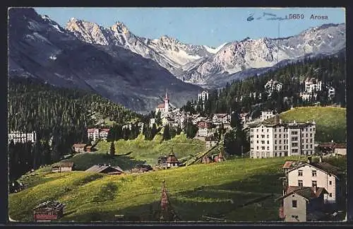 AK Arosa, Ortsansicht mit Bergpanorama