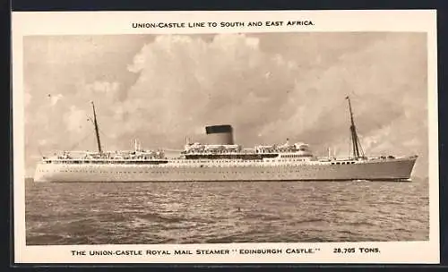 AK Passagierschiff Edinburgh Castle in ruhiger See, Union-Castle Liner