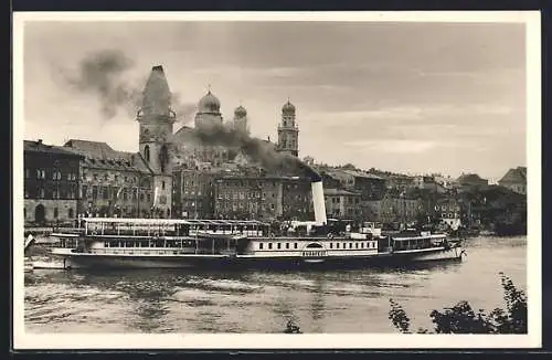 AK Passau, Salondampfer Budapest im Hafen