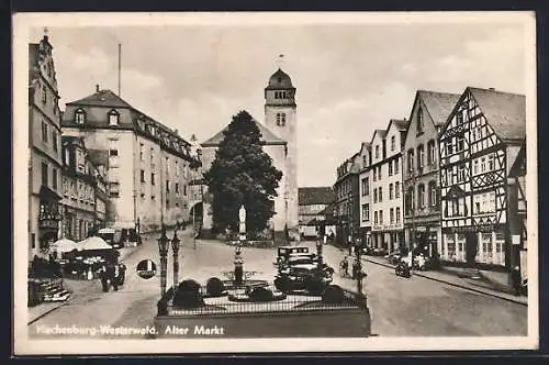 AK Hachenburg-Westerwald, Alter Markt mit Fachwerkhaus, Gasthaus zum Alten Markt