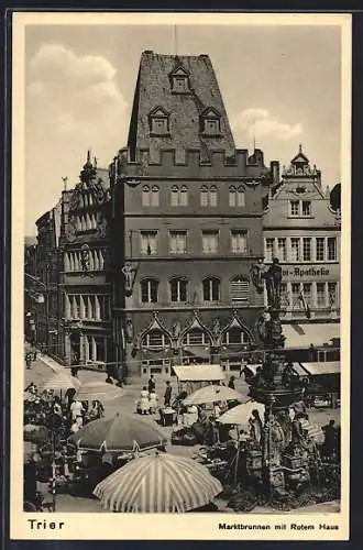 AK Trier, Markttag am Markt mit Marktbrunnen und Roten Haus