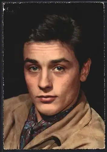 AK Schauspieler Alain Delon in Lederjacke