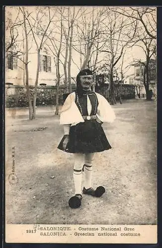 AK Salonique 1916, Grieche in Tracht, Evzone