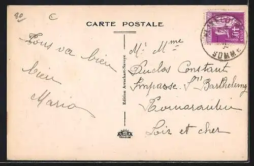 AK Flixecourt, Vue générale du village et des champs adjacents