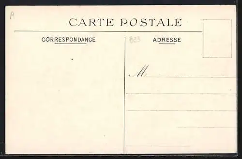 AK Moreuil, Jardin verdoyant avec personnages en promenade