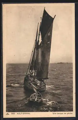 AK Ault-Onival, Une barque de pêche en mer