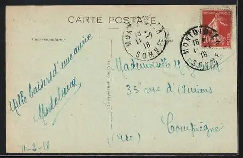 AK Montdidier, La Caisse d`Épargne et rue pavée en hiver