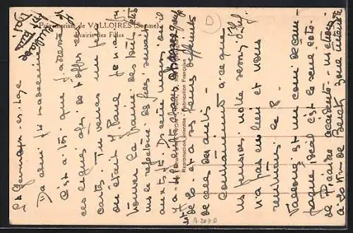 AK Valloires, Enfants pratiquant des exercices dans le jardin de l`abbaye