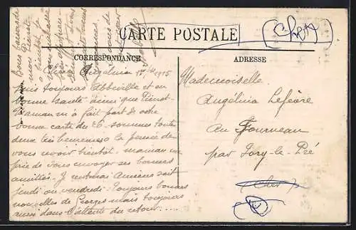 AK Abbeville, Avenue de la Gare avec voitures à cheval et passants