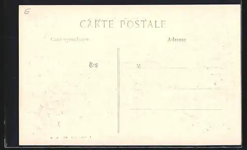 AK Boves, La Gendarmerie avec des gens et des bicyclettes devant le bâtiment