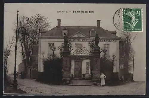AK Amiens, Le Château-fort avec restaurant
