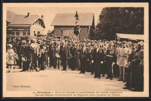 AK Grivesnes, Sortie du banquet et rassemblement des anciens combattants face aux plaques commémoratives