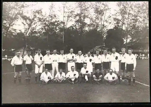 Fotografie Fussball, Berliner Fussballverein in Balikpapan