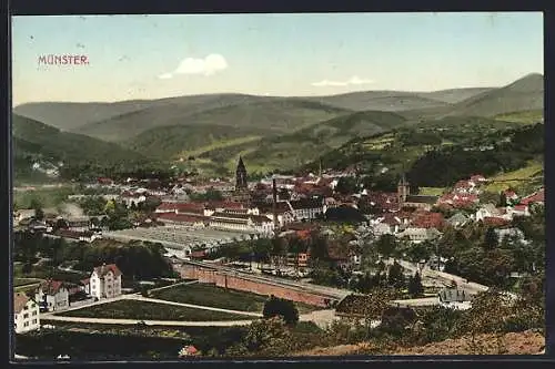 AK Münster / Munster, Vue générale avec les Églises et les Usines