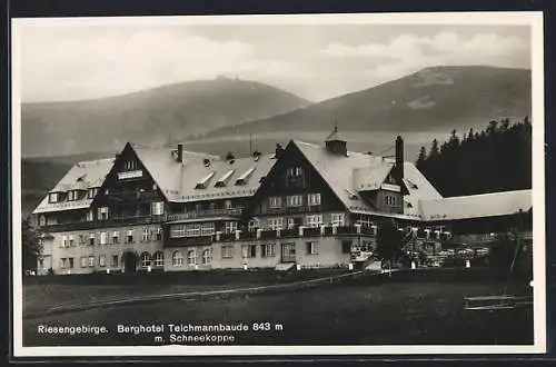AK Teichmannbaude /Riesengebirge, Berghotel mit Schneekoppe
