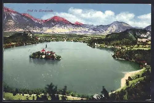 AK Veldes, Ortsansicht mit Karawanken und dem See