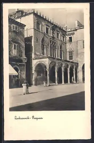 AK Dubrovnik, Altes Haus mit Kolonnaden