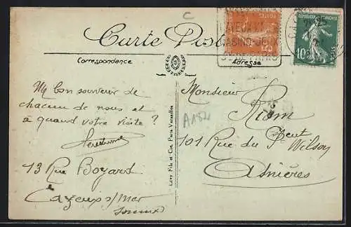 AK Cayeux-sur-Mer, Rue Adolphe Roux avec maisons et passants