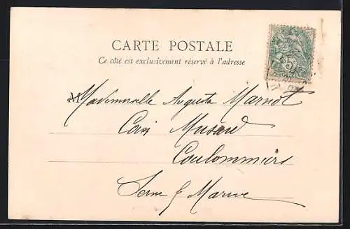 AK Péronne, L`Hôtel de Ville et la place animée avec passants et boutiques