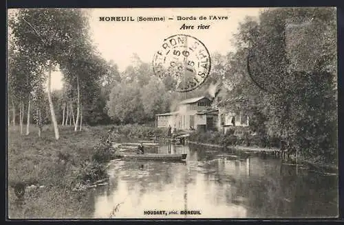AK Moreuil, Bords de l`Avre et barque sur la rivière