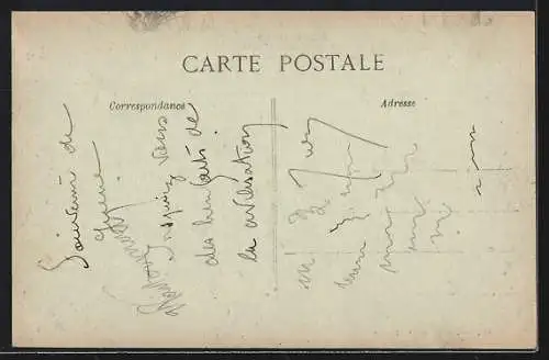 AK Montdidier, La Ville vue de l`Avenue Carnot après la Grande Guerre