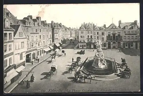 AK Abbeville, La Place Courbet avec calèches et fontaine élégante