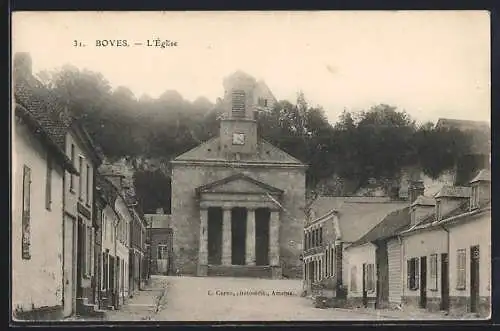 AK Boves, L`Église et la rue environnante