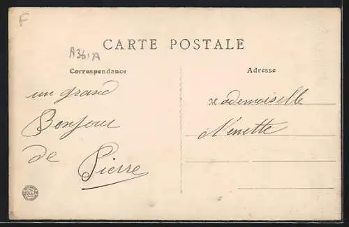AK Cayeux-en-Santerre, L`Abreuvoir et les maisons du village