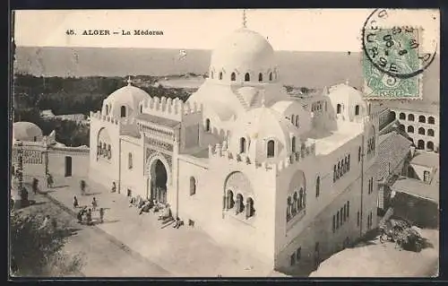 AK Alger, La Médersa