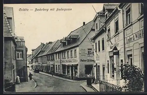 AK Colditz, Baderberg mit Badergasse, Strassenpartie mit Geschäften