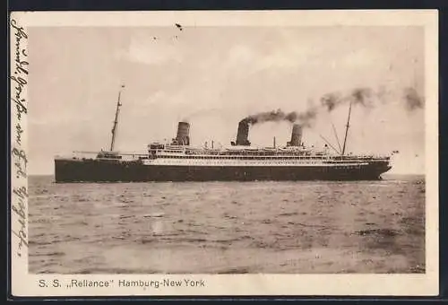 AK Passagierschiff S.S. Reliance mit rauchenden Schloten auf dem Meer