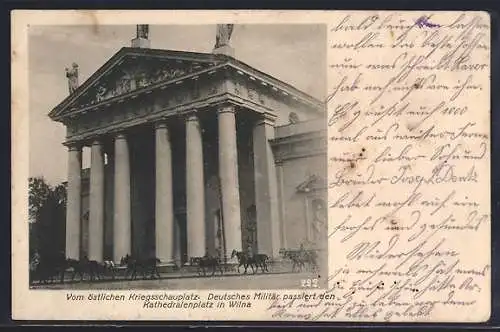 AK Wilna, Deutsches Militär passiert den Kathedralenplatz