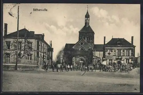 AK Bétheniville, Platzansicht mit Soldaten