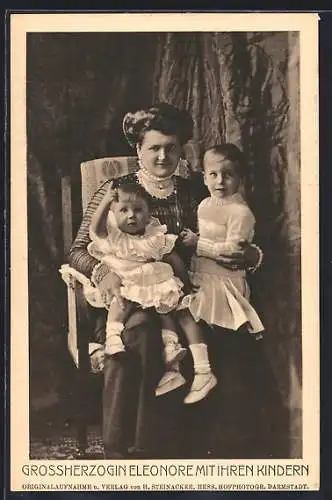 AK Grossherzogin Eleonore von Hessen mit ihren Kindern