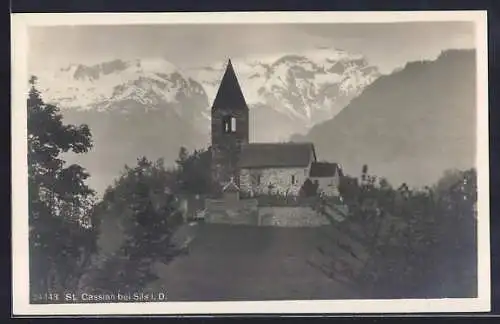 AK Sils, Blick zur Kirche St. Cassian