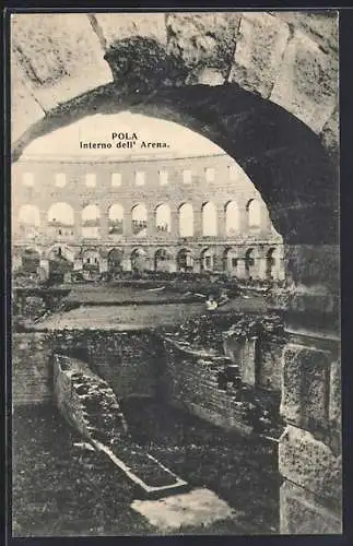 AK Pola, Interno dell`Arena