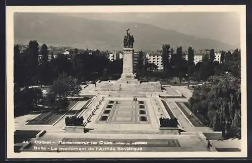 AK Sofia, Le monument de l`Armée Soviétique