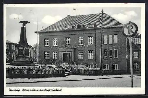 AK Pinneberg, Kreissparkasse mit Kriegerdenkmal