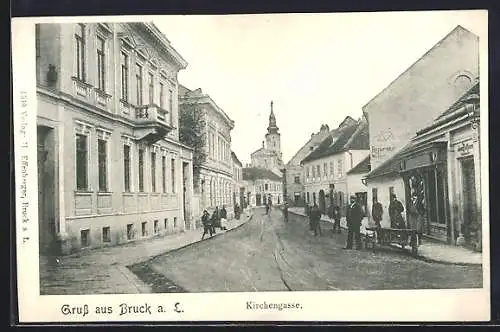 AK Bruck a. L., Kirchengasse mit Passanten