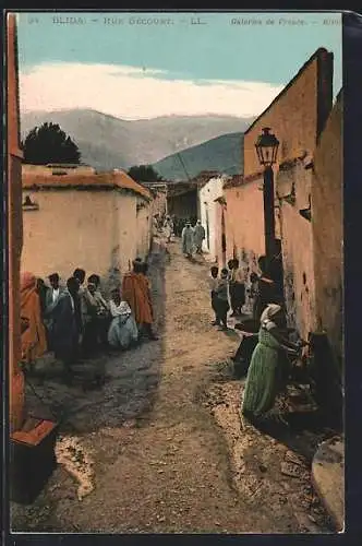 AK Blida, Rue Bécourt, Strassenpartie