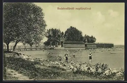 AK Balatonfürdö, Napfürdövel