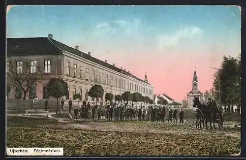 AK Ujverbász, Fögimnazium