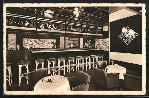 AK Berlin-Schöneberg, Restaurant Tanzbar Patria, Hohenstaufenstrasse 20, Innenansicht