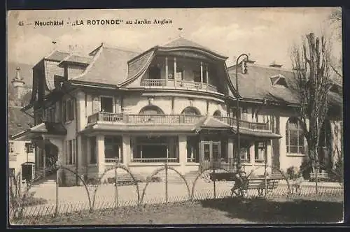 AK Neuchâtel, La Rotonde au Jardin Anglais